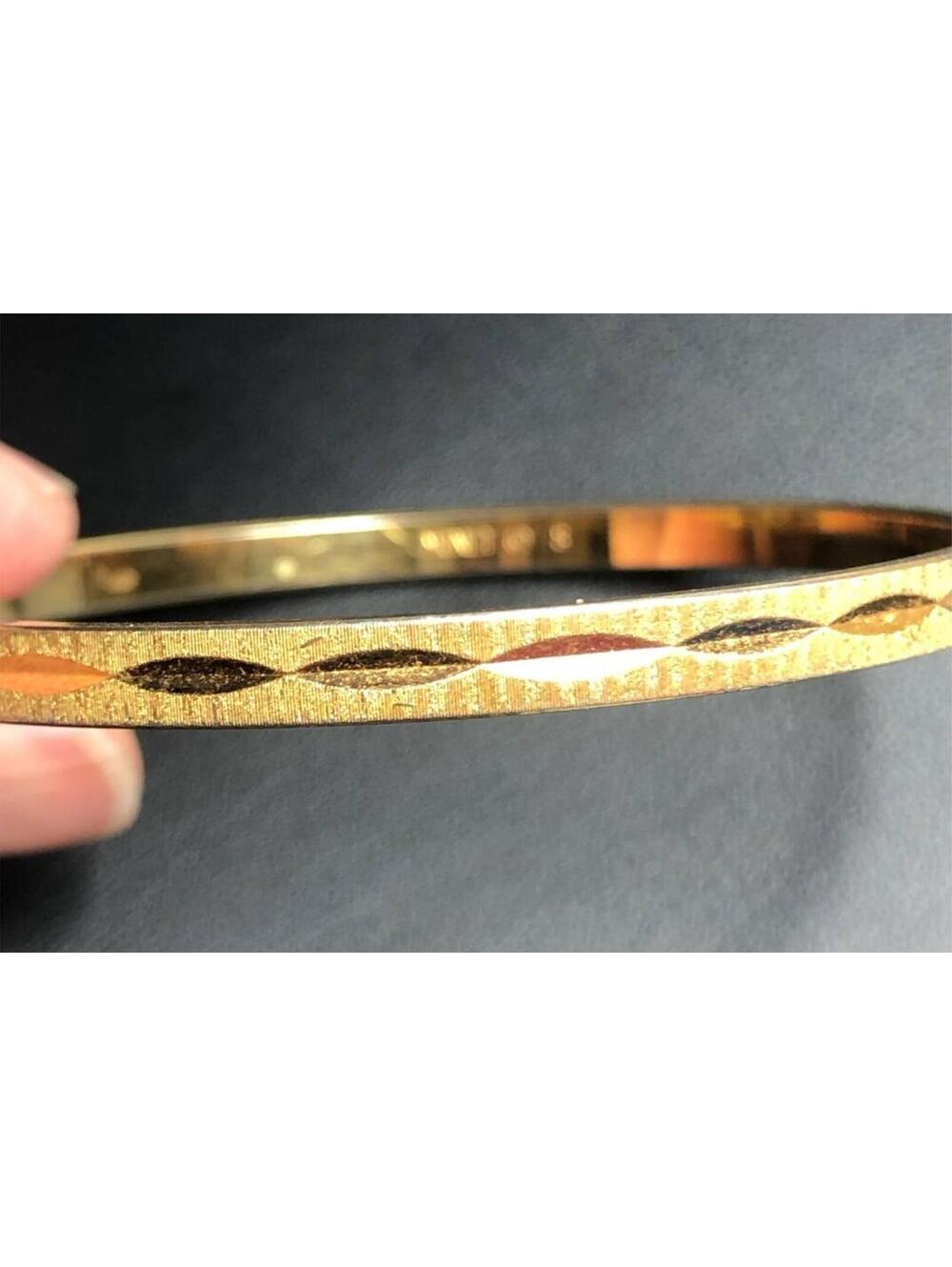 4362 Monet Gold tone Etched bangle 7.5" bracelet *